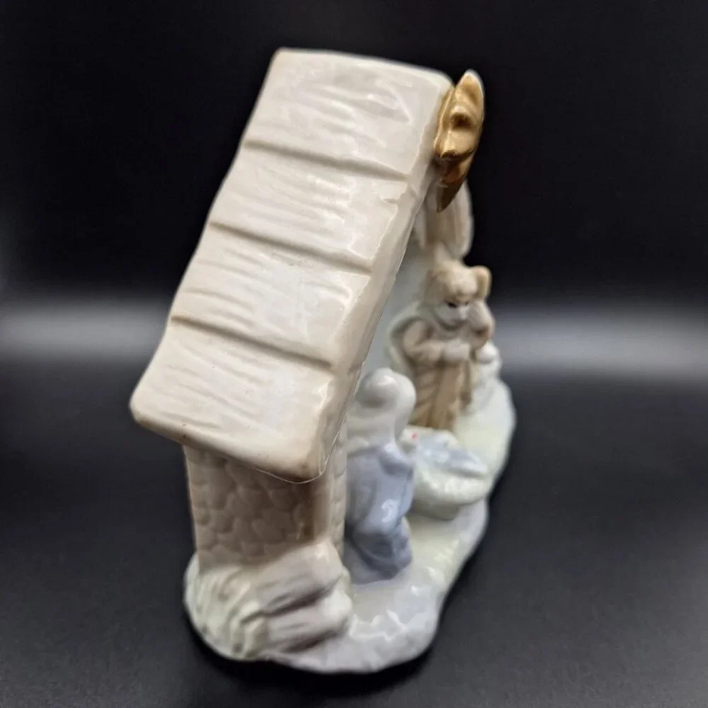 Ceramic Nativity Scene Star Lamb Baby Jesus Religious Holiday Birth Savior Smile